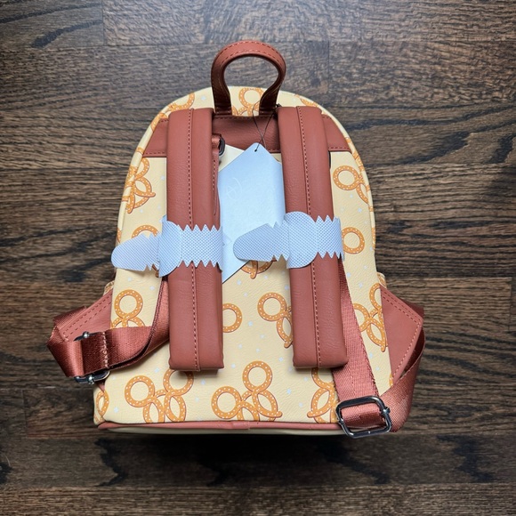 Mickey Mouse Pretzel Loungefly Mini Backpack | NWT - Picture 2 of 6